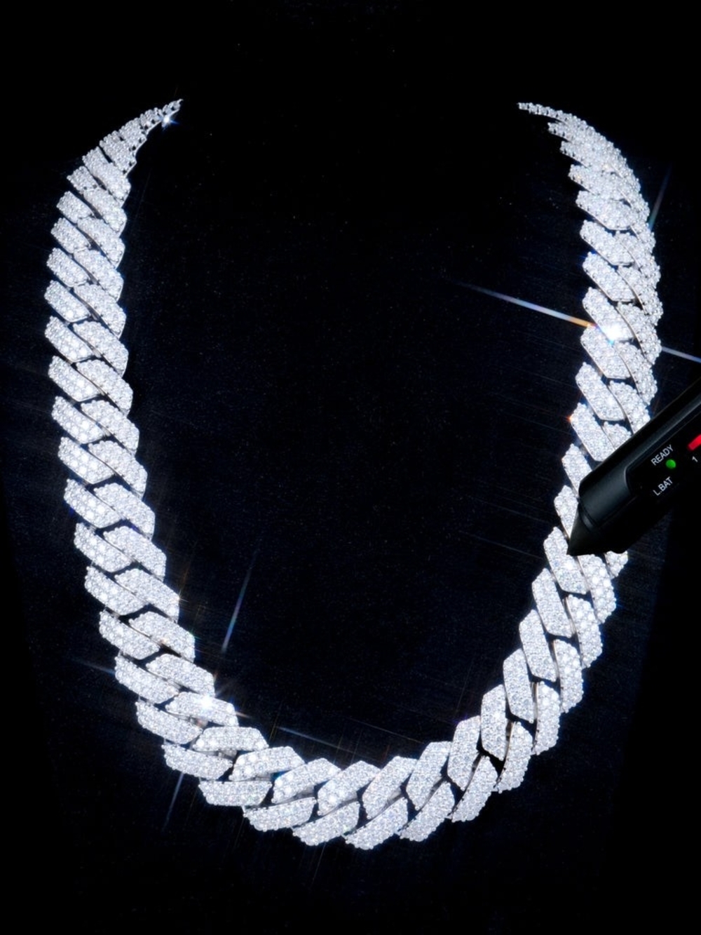 VVS Moissanite 20MM Prong Cuban Link Chain Ice Out
